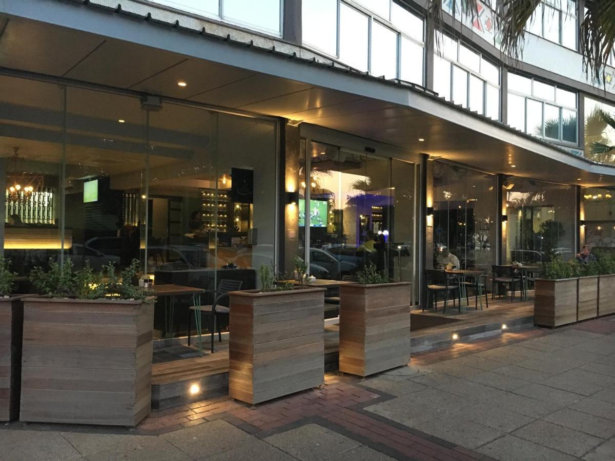 Belaire Suites Hotel Durban Exterior photo