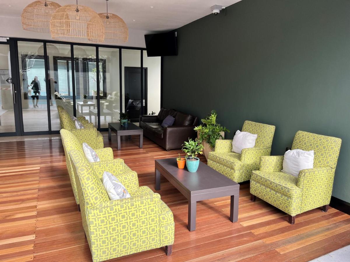 Belaire Suites Hotel Durban Exterior photo