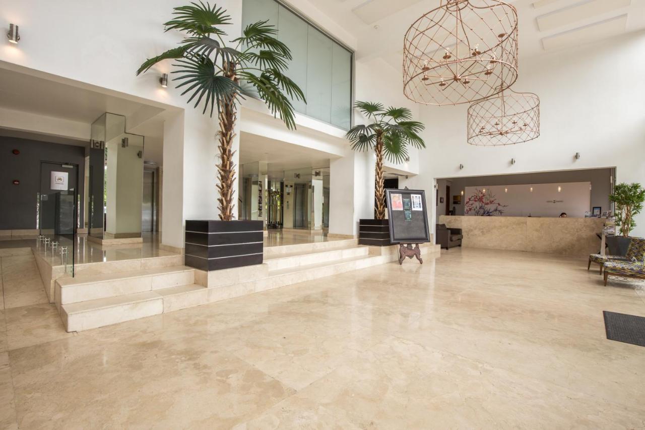 Belaire Suites Hotel Durban Exterior photo